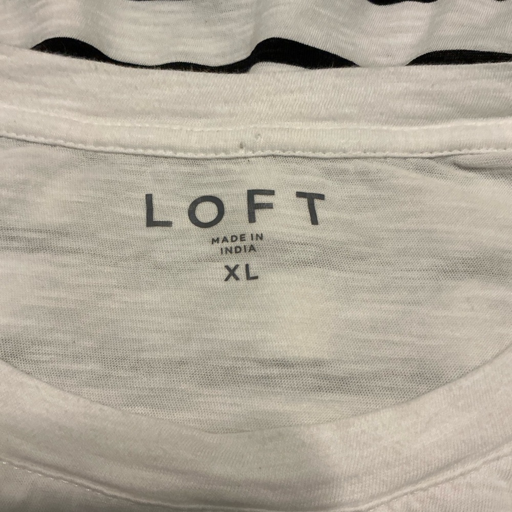 LOFT White and Black Striped Shirt size XL - Picture 2 of 5